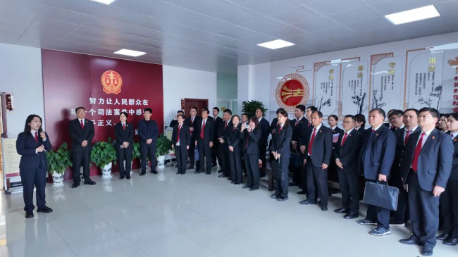 深耕“枫桥”创一流，做实“一策”树品牌——驻马店中院组织召开全市人民法..