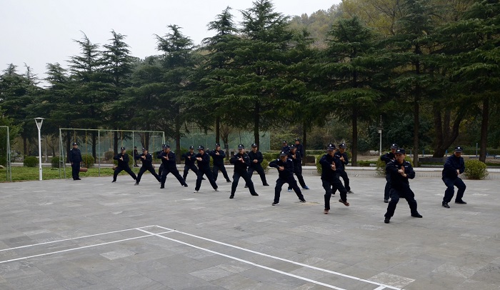 法警操练擒敌拳 法警操练擒敌拳